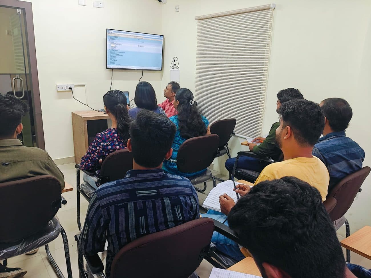 Cadspro lab interior with students at workstations